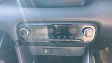 Toyota Yaris 1.5 Hybrid Icon 5dr CVT Hybrid Hatchback